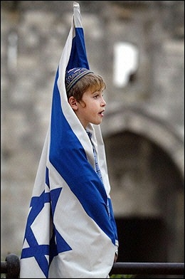 israelichildwithflag.jpg